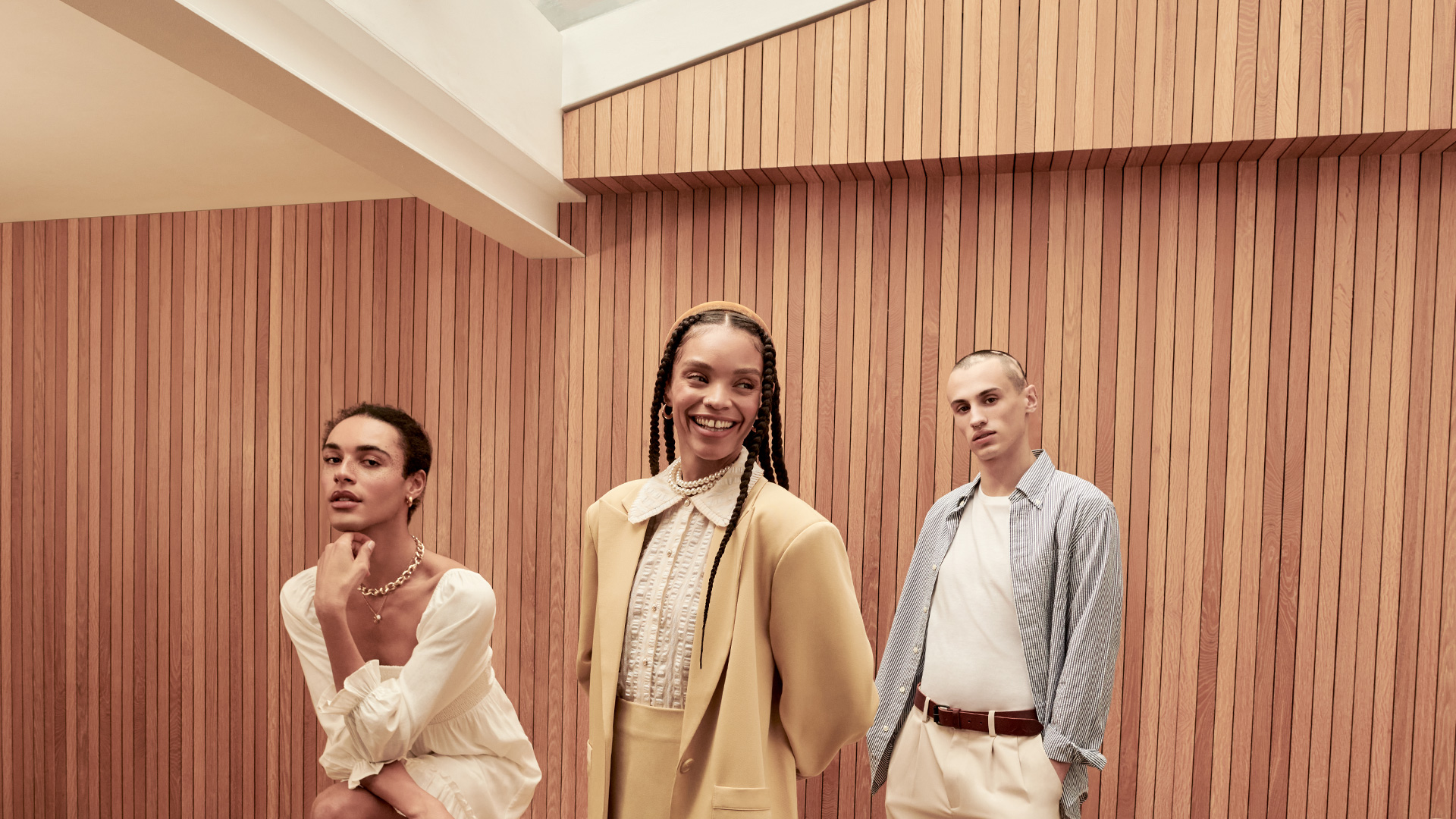 AmazonFashionFlip_SetDesign_IzzyParkerNasir_WIDE_006