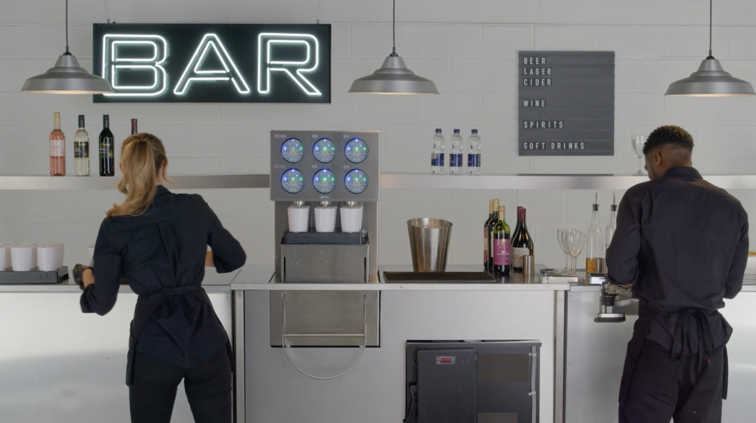 IzzyParkerNasir_SetDesign_Labclass_AmazonJustWalkOut